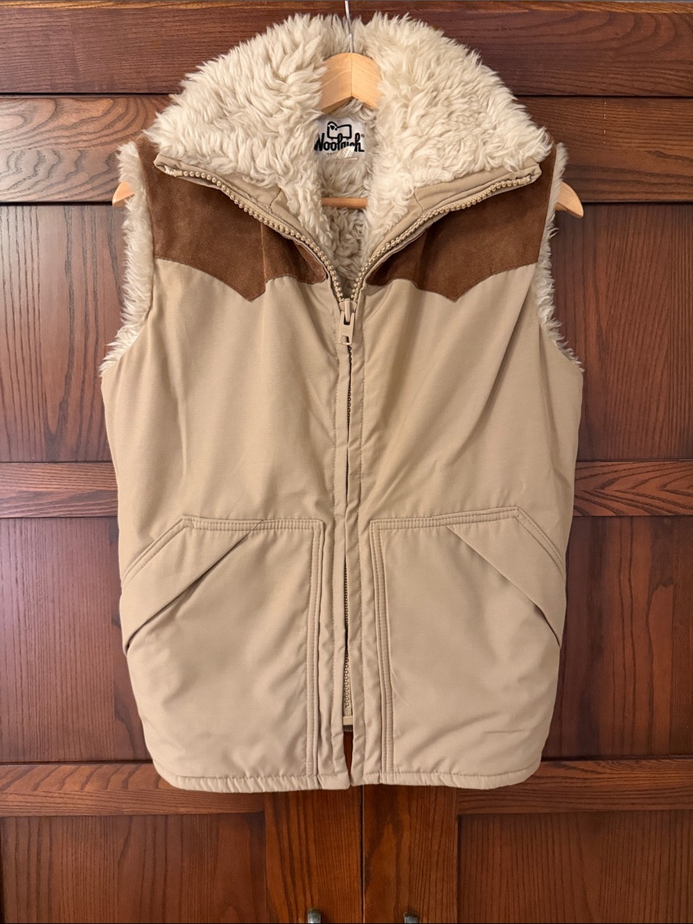 Vintage Woolrich Tan Western Vest Sherpa Lined Men’s Size Small Made in USA